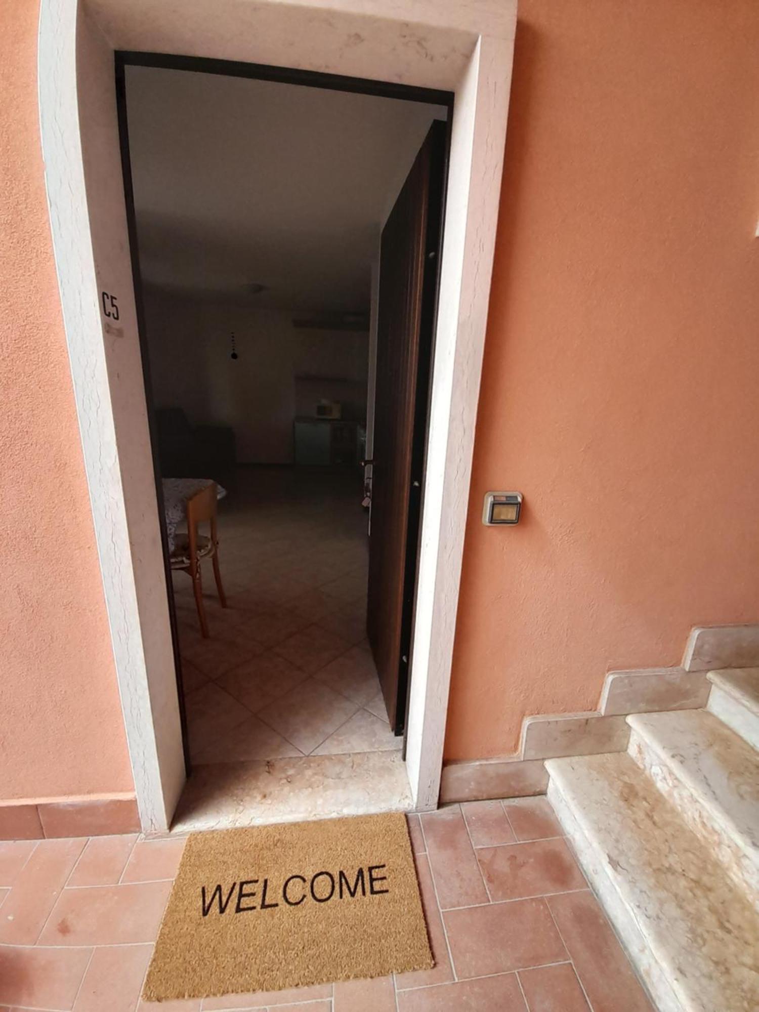 Mahatma Residence Lake View Lazise Luaran gambar